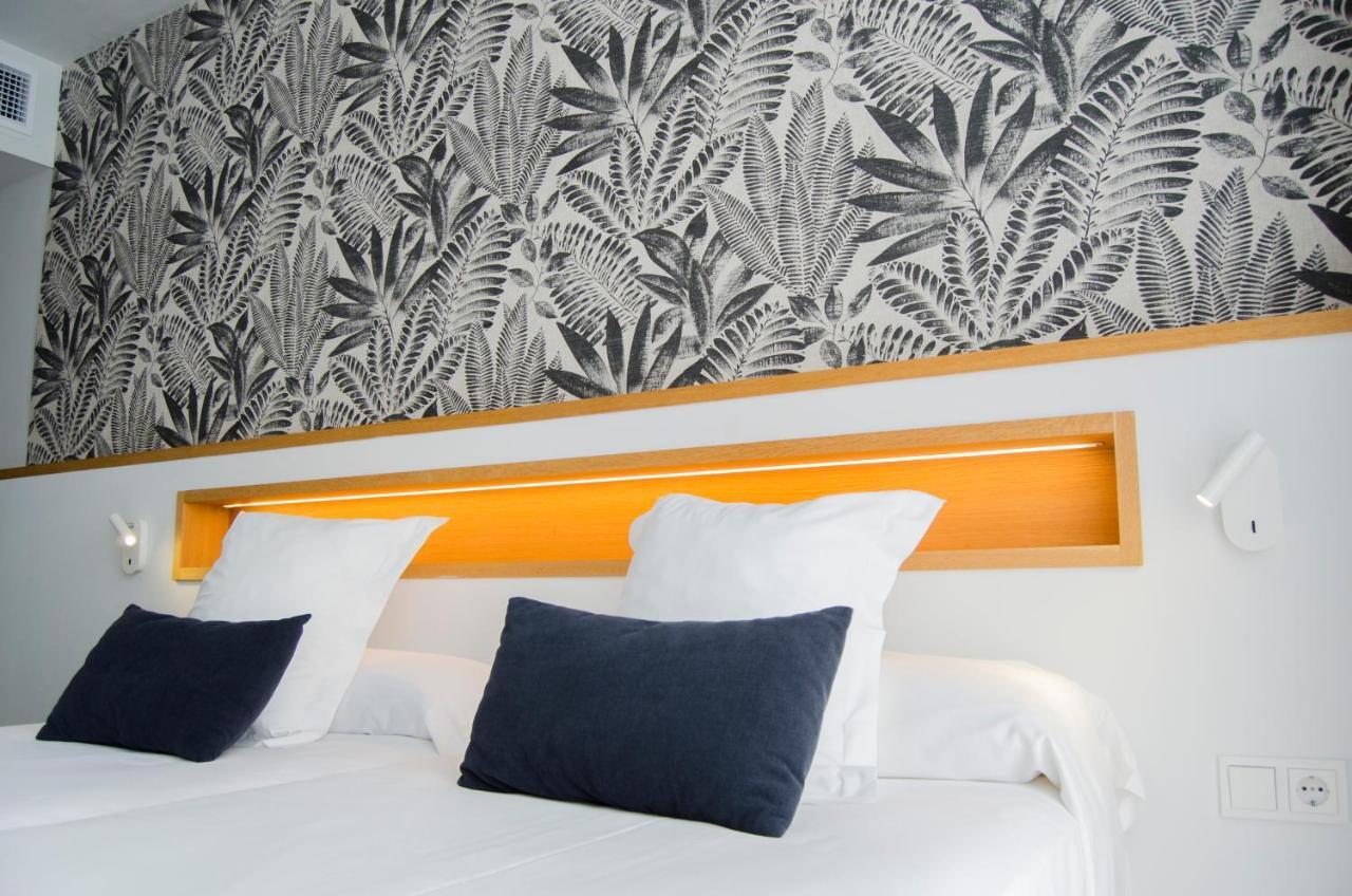 Hotel Anfora Ibiza Es Cana Dış mekan fotoğraf